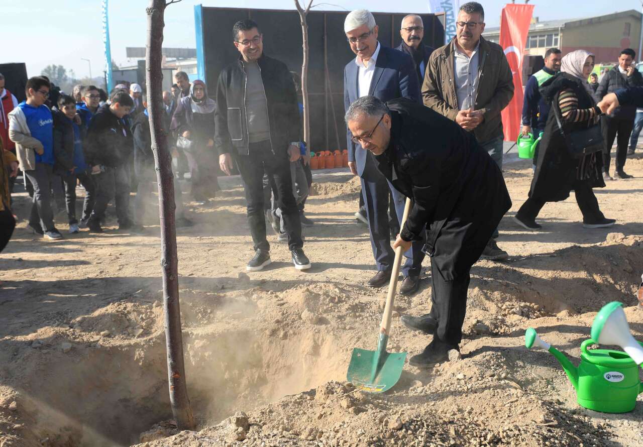 Konya’da 10 bin 400 metrekare yeniden hayat buldu 13